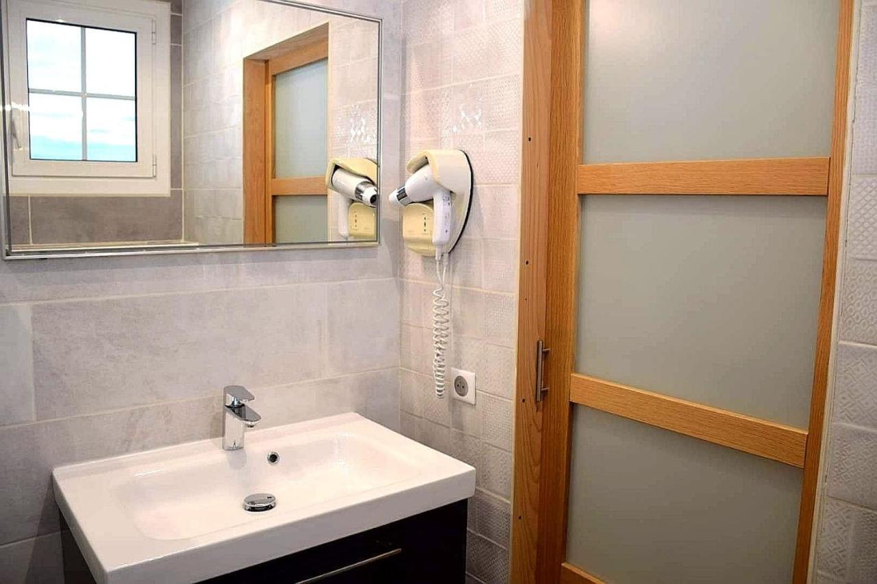 Logis Hotel Restaurant Spa Les Balcons De L'Esperance Limeuil Ngoại thất bức ảnh